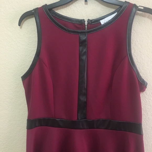 Red Zippered dress - Picture 2 of 7